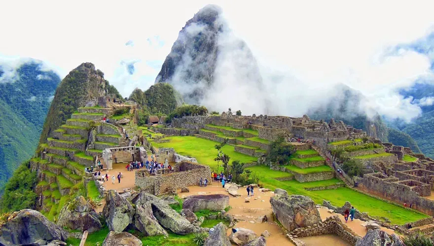 Machu Picchu, by Train or Walking?